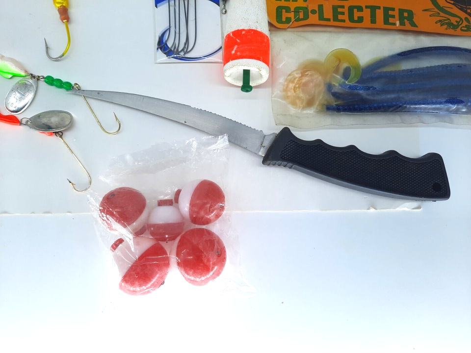 Flambeau Outdoors 3Tray Tackle Box, 44+ VTG Fishing Lures, Tackle