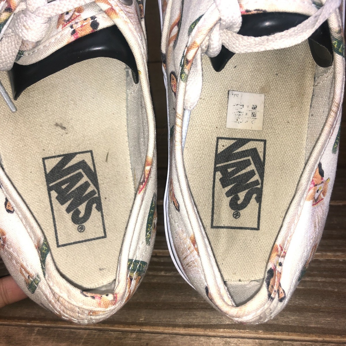 VANS OLD SKOOL VINTAGE HAWAIIAN WHITE バンズ ハワイ Vans Off The Wall Retro White Slip On Shoes Hawaiian Leather