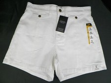 Lee Women's Bright White 4" inseam Shorts Size 12