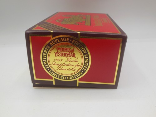 Matchbox Yesteryear Y19 1905 Fowler Showmans Engine in Blue - Picture 10 of 12
