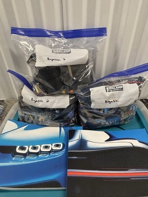 LEGO TECHNIC: Bugatti Chiron 100% Complete