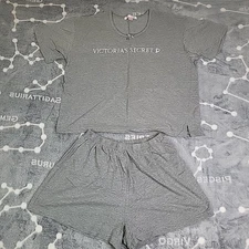 Victoria's Secret Pajama Set Sleepwear Short Sleeve Top & Shorts - Women's Sz M