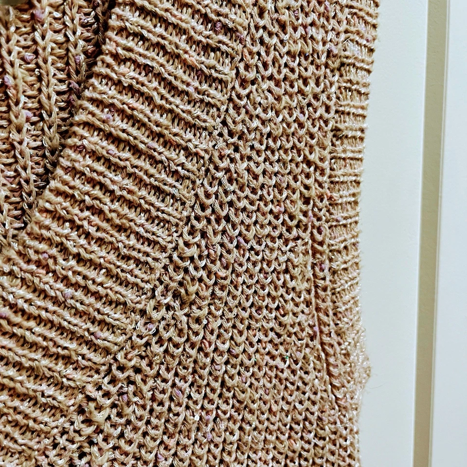 Suéter Otoño Cachemira Para Mujer Tejido Brillante Cuello en V Beige Talla Pequeña Foto 2 de 4