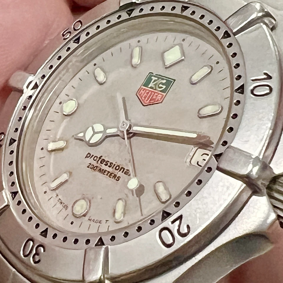 Reloj TAG HEUER Vintage Serie 2000 Acero Inoxidable Cuarzo Tamaño Completo Hombre 41mm’s Foto 4 de 4