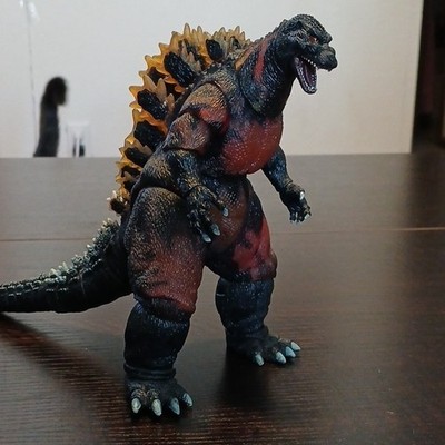 NECA Godzilla Vs Destroyah Burning Figure