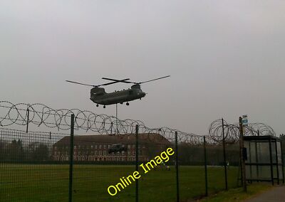 Photo 6x4 RAF Tern Hill Chinook Ternhill Chinook dropping off a Land-Rove c2013