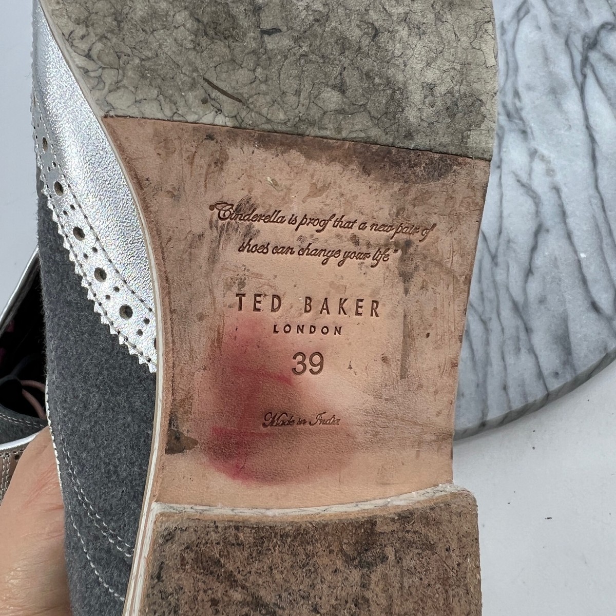 Ted Baker 蝶模様 フラットシューズ Ted Baker 蝶模様 フラットシューズ