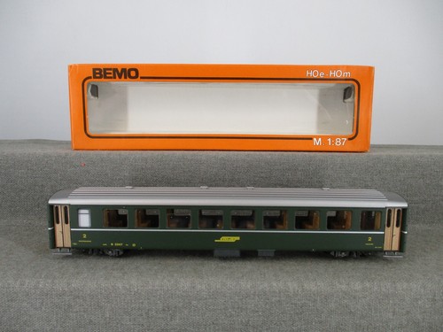 Bemo Spur H0e 3050 Personenwagen 2. Klasse der RhB B 2347 in OVP | Zustand: Gebraucht