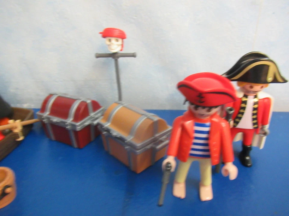 Excellent Pirate Figures 2x Chest Boat Palm Tree 5135 6678 Pirate Ship Playmobil 8732 - Image 4 of 4
