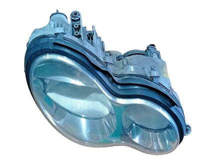 Mercedes-Benz W203 Headlight Left, Right or as a Set with Sealing Ring