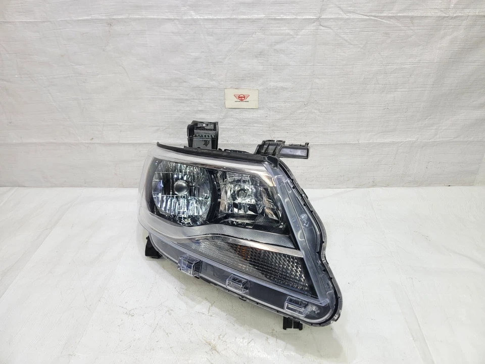 Faro delantero derecho pasajero Chevrolet Colorado 2015-2022 OEM 84630990 Foto 3 de 4