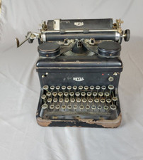 Vintage Royal Standard Model 10 Manual Typewriter - Non Working thumbnail
