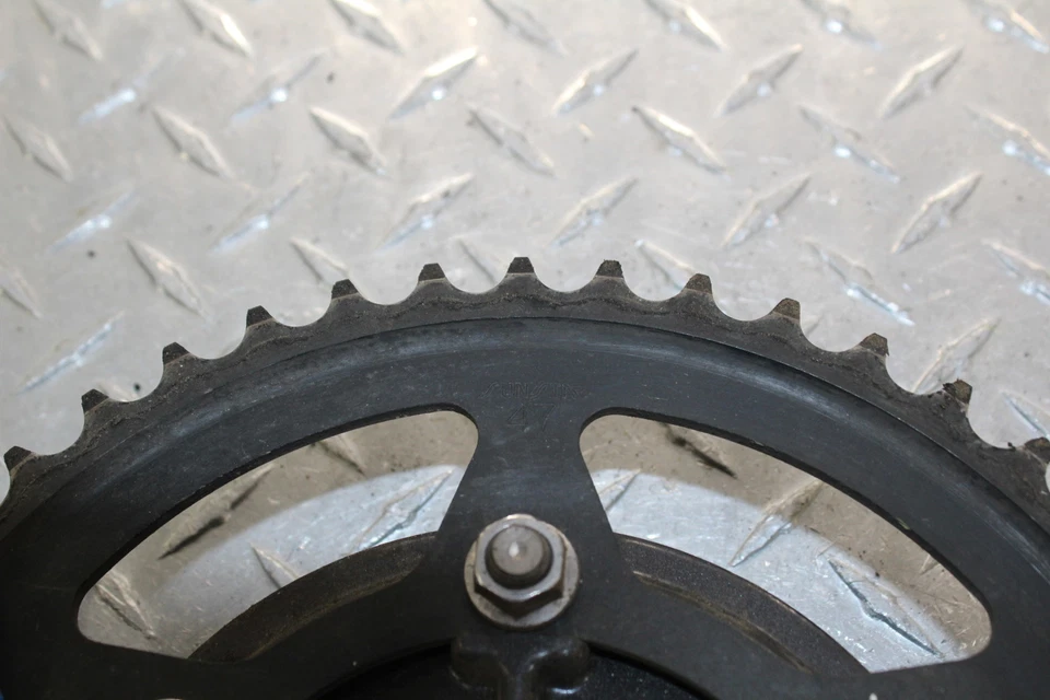 2014 TRIUMPH STREET TRIPLE ABS RODA DENTADA TRASEIRA 47T - Imagem 3 de 4