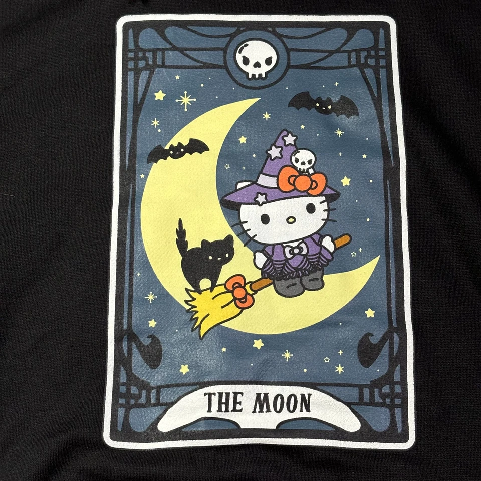 Sudadera con Capucha Tarot Sanrio Hello Kitty 2023 The Moon Halloween Ripple Junction Talla Pequeña Foto 3 de 4