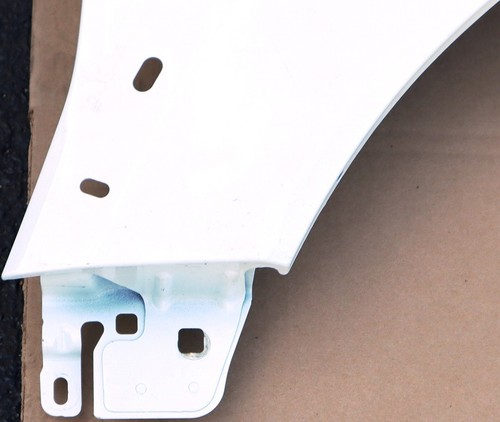 23-25 F550 Super Duty Front PAIR of Fenders New Take Off Replacement OEM - Picture 6 of 15