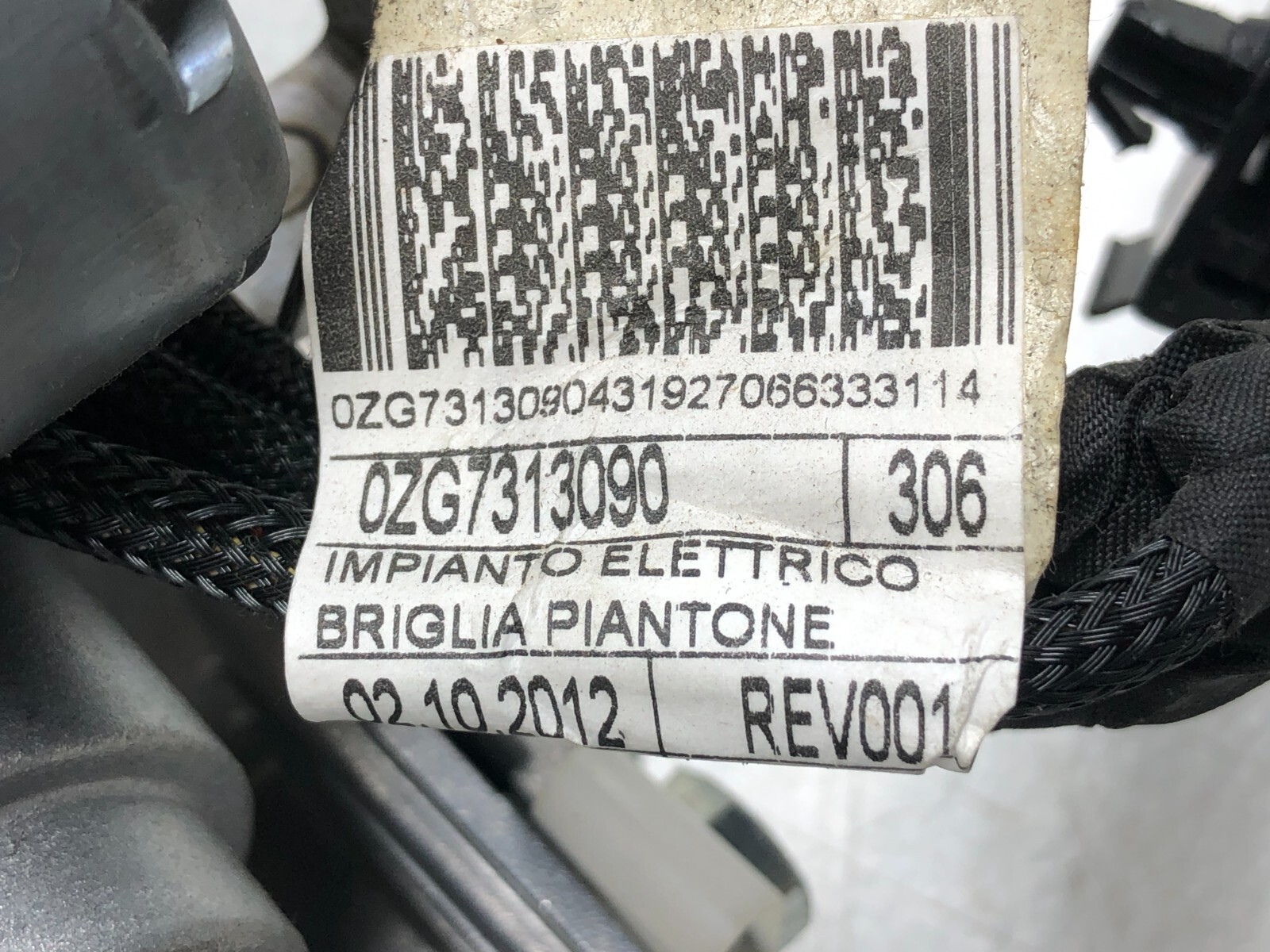 2014-2017 MASERATI GHIBLI S STEERING COLUMN W/ SHAFT OEM.
