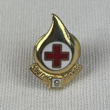 Red Cross Blood Donor 9 Gallon Award Lapel Pin Red & White Enamel With Back