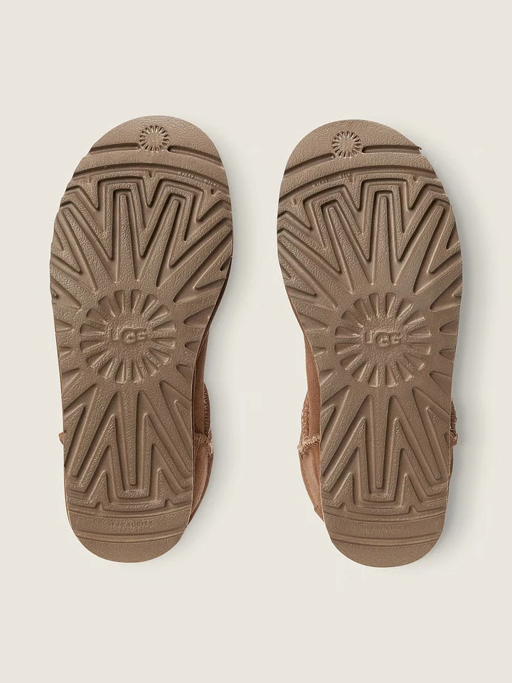 ¡GRAN VENTA! Auténticas botas UGG clásicas ultra mini castaño para mujer Foto 3 de 3