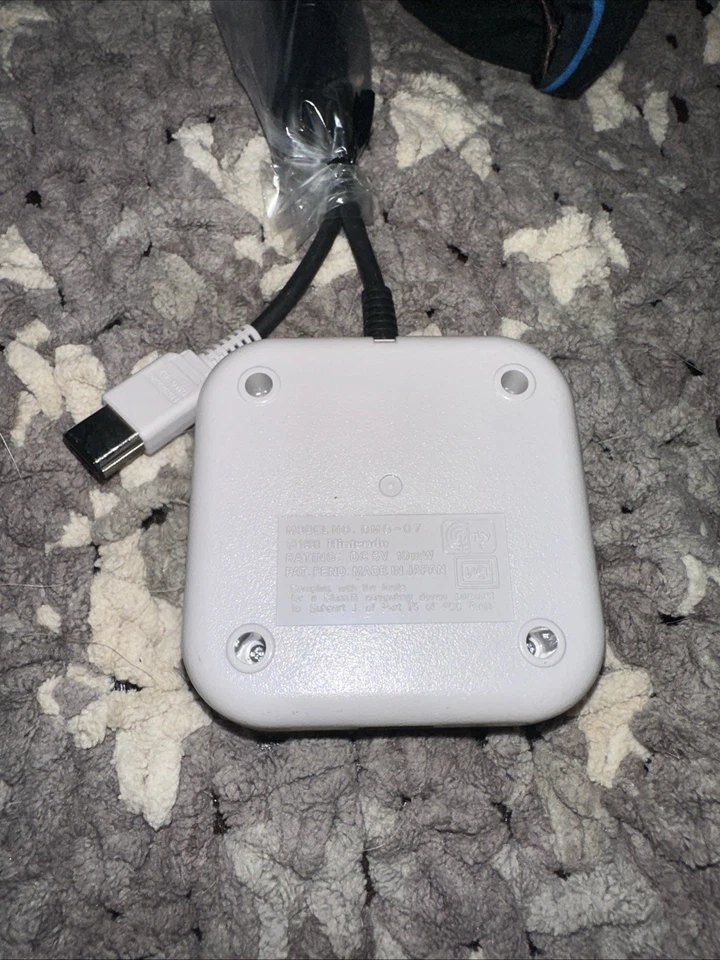 Nintendo Game Boy 4-Player Adapter DMG-07 Authentic OEM Original - Image 2 of 2