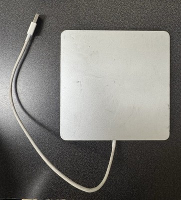 A lot of 135 Apple CD/DVD Superdrive USB External Drive Model A1379