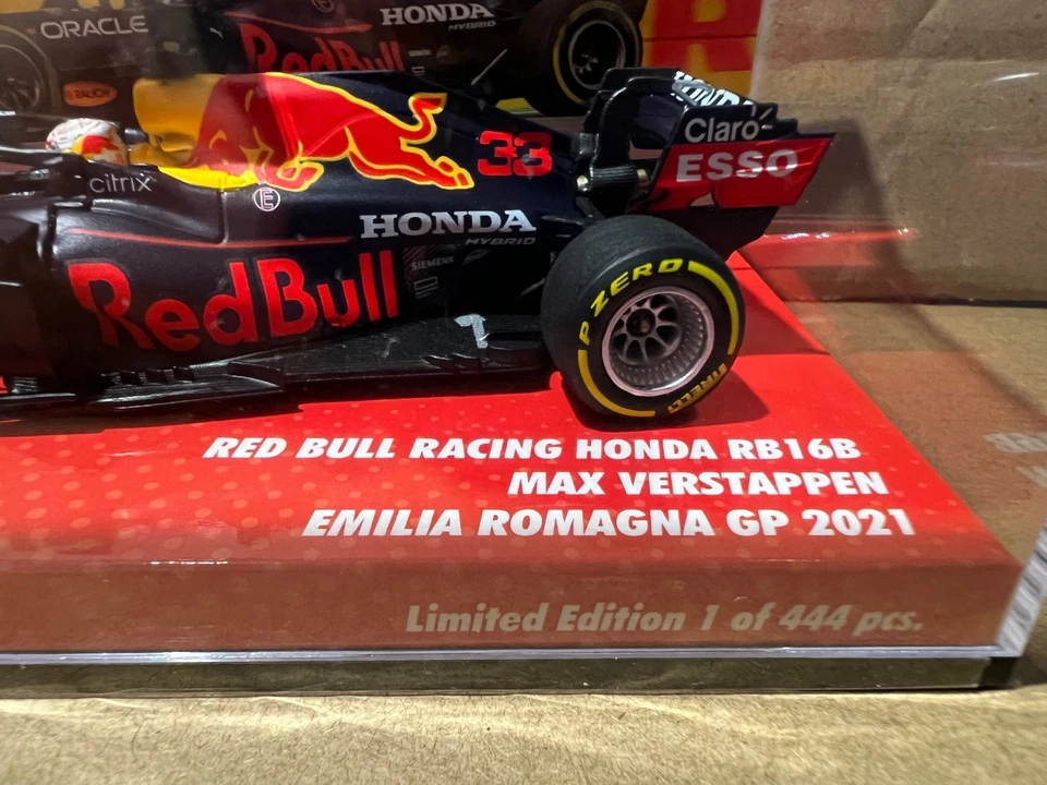 M .VERSTAPPEN   Emilia Romagna  GP  2021 -Minichamps 1:43   Vimpel  2021-22 - Bild 2 von 4