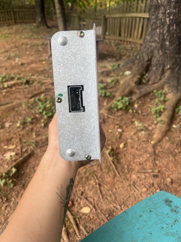 Amplificador de radio Ford Explorer Sport Continental 2001-2003 F80F-18C808-BA OEM Foto 2 de 4