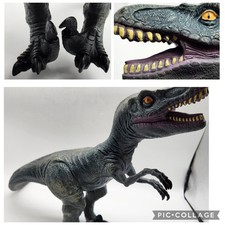 2014 Toys R Us Velociraptor Large 19" Vinyl Soft Rubber Dinosaur Figure