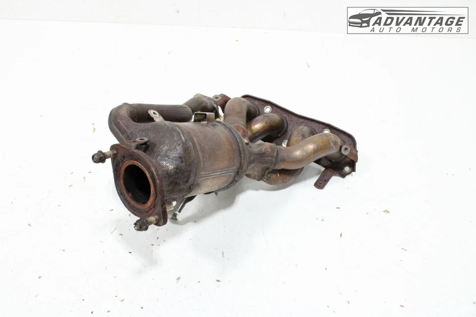 2018-2023 TOYOTA CAMRY 2.5L L4 ENGINE MOTOR EXHAUST MANIFOLD 17141-F0030 OEM - Image 3 of 4