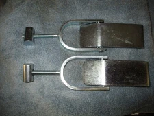 BRAND NEW LPG TANK LOCK DOWN STRAPS  SET SOME FORKLIFTS TRACTORS  SEE PICS