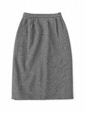 Vintage 1980 s Wool Blend Black White Herringbone Simple Knew Skirt 5/6
