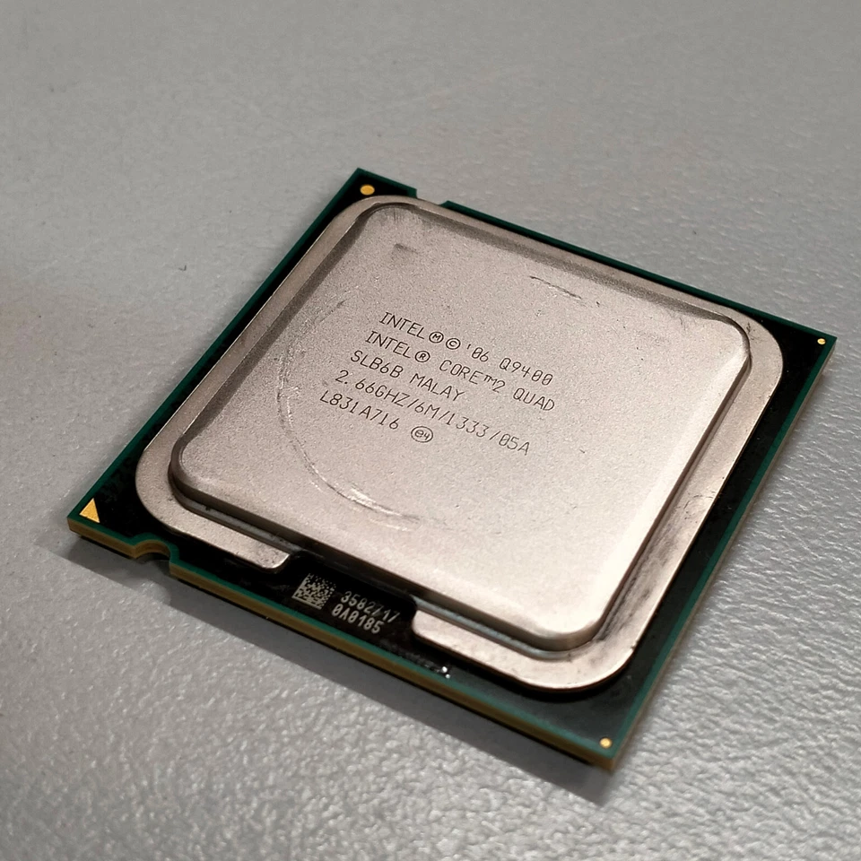 Intel Core 2 Quad Q9400 Yorkfield 32-bit LGA 775 2.66 GHz 4 core 95W CPU SLB6B - Image 2 of 4