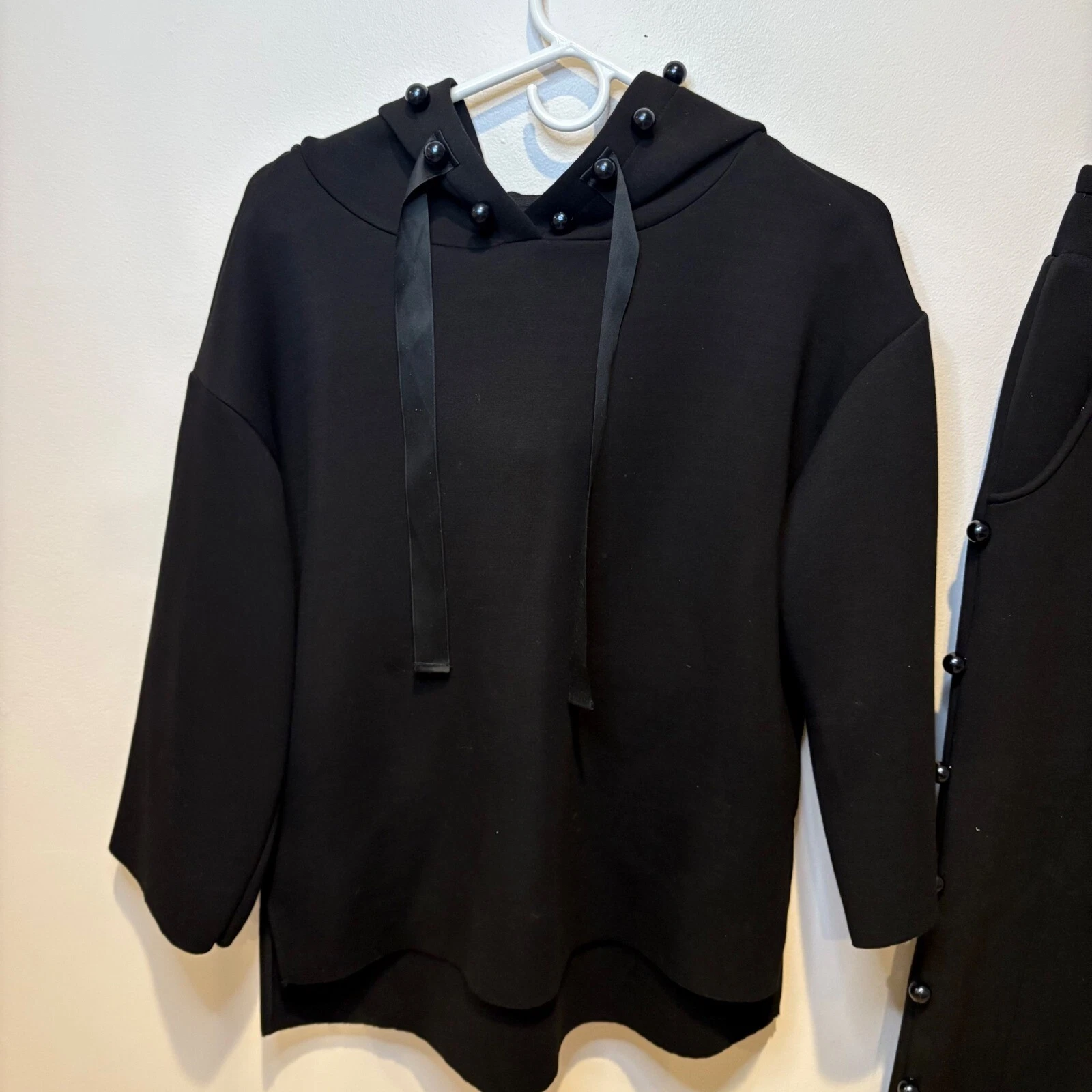 VETEMENTS Set pantaloni con cappuccio JOH APPAREL Francine French Scuba neri perlati XS $ 260 usati in ottime condizioni