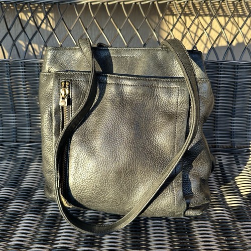 Evan Picone Black Leather Shoulder Bag Zipper Classic Minimalist Business