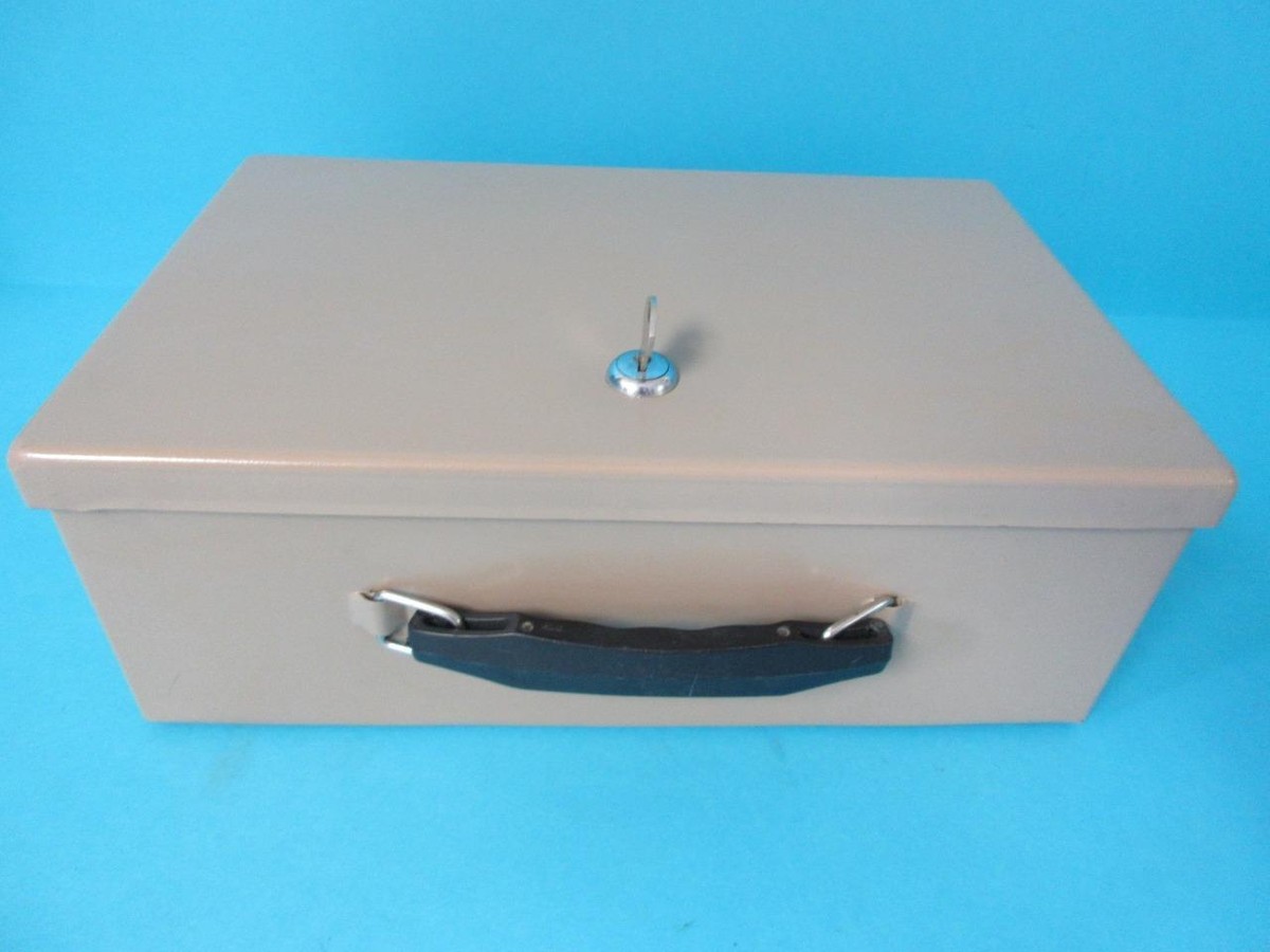 Rockway Metal Productions Lock Box 13x8 Tan W/ Key Heavy duty for