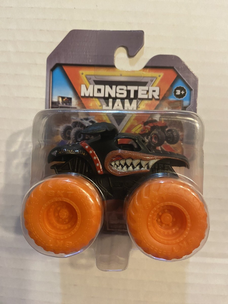 Monster Jam 1:72 Scale El Toro Loco, Grave Digger, Monster Mutt