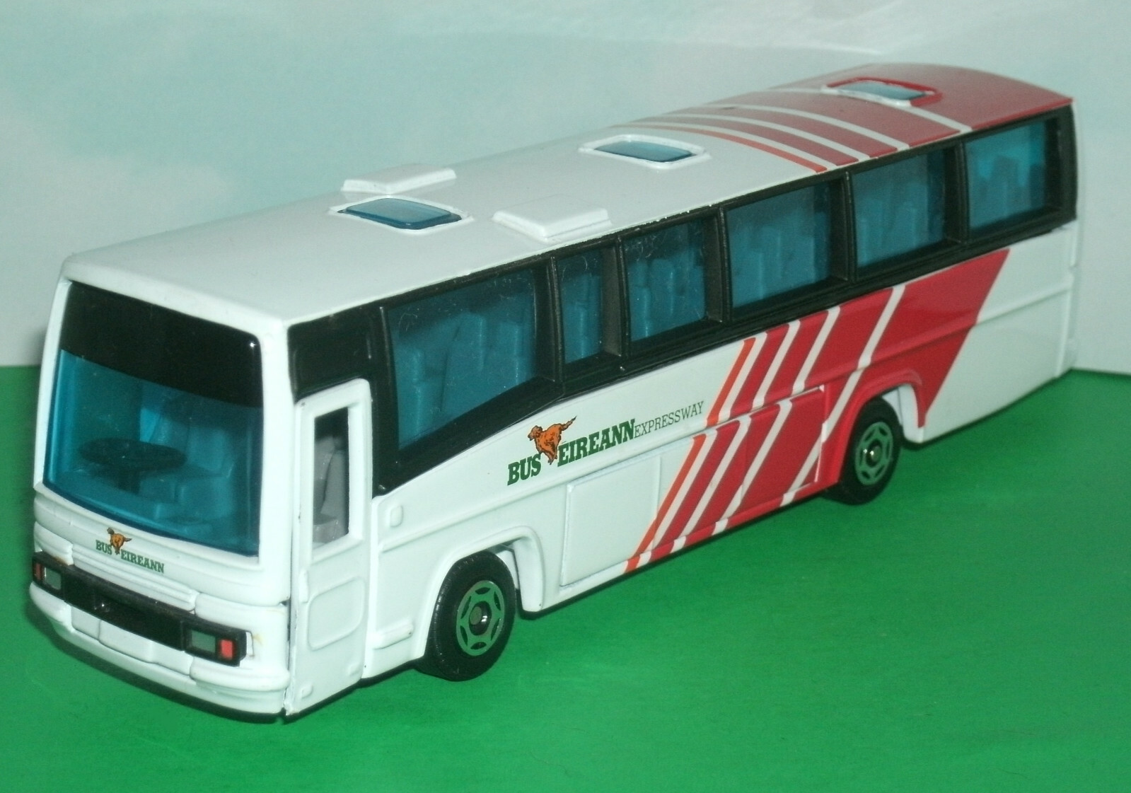 1 50 scale diecast buses