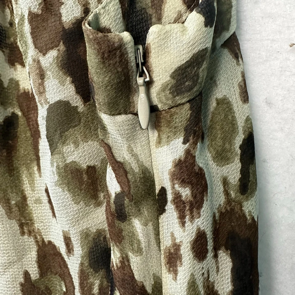 J. Camiseta sin mangas Crew talla 6 seda camuflaje estampado forrada verde marrón cuello cuadrado Foto 2 de 4