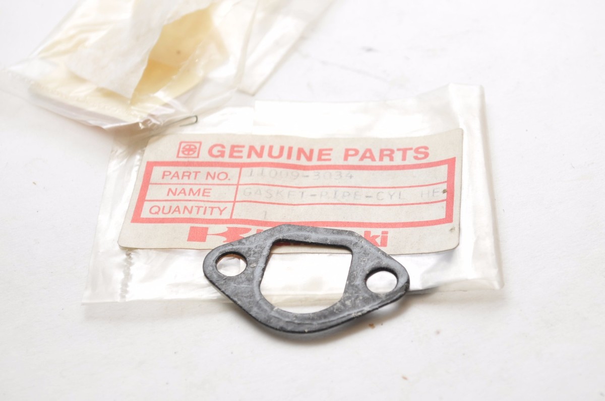 New Kawasaki NOS GASKET 11009-3034 JOHN DEERE M68138 CYLINDER HEAD