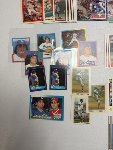 FERNANDO VALENZUELA MLB BASEBALL LOT OF 150 CARDS COMBINE SHIPPING - 第 2/14 張圖片