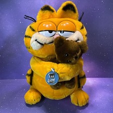 NWT Rare Dakin Garfield Hugging Pooky Bear Plush 1981 Korea Vintage Collectible