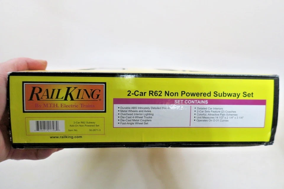 MTH Rail King 30-2671-3 Metro Transportation R-62, 2-Car Non Powered Subway Set - Image 4 of 4