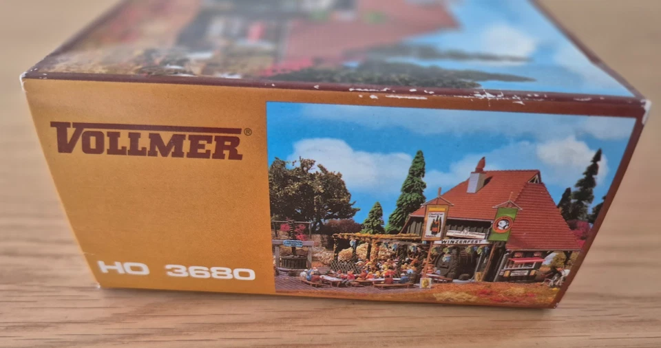 VOLLMER HO 3680 WINERY FESTIVAL  BUILDING KIT  BRAND  NEW NEVER USED - Image 3 of 4