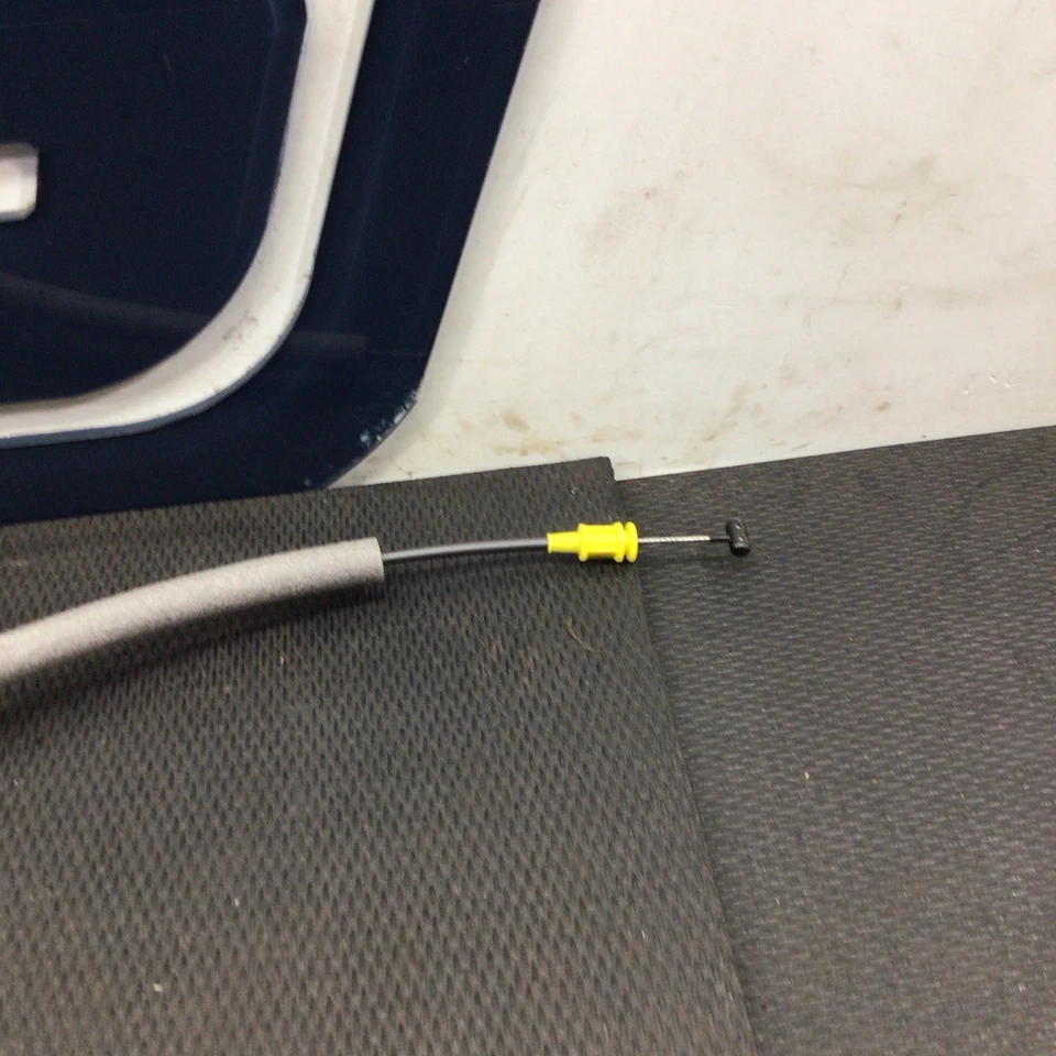 Jaguar XJ8 2006 - Actuador de bloqueo de puerta del pasajero delantero derecho Foto 3 de 4