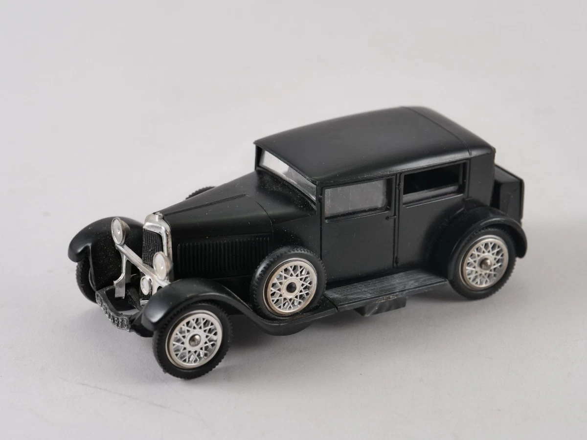 Norev 1/43 Panhard Berline 17 – Verte, Collection, état Comme Neuf