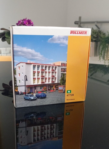Vollmer N 47720 - Modélisme Immeuble D'Habitation L 13,2 X B 5,5 X H 9