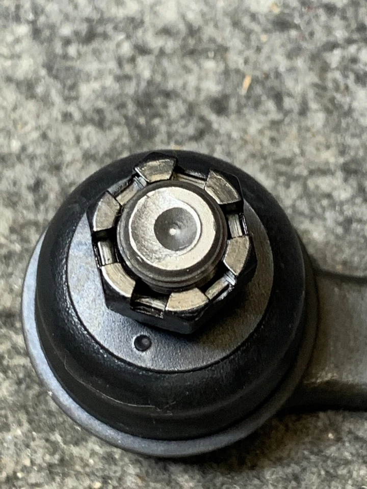 Nuevo extremo de varilla de amarre de dirección XRF ES3052 se adapta a vehículos enumerados en la tabla a continuación Foto 3 de 4