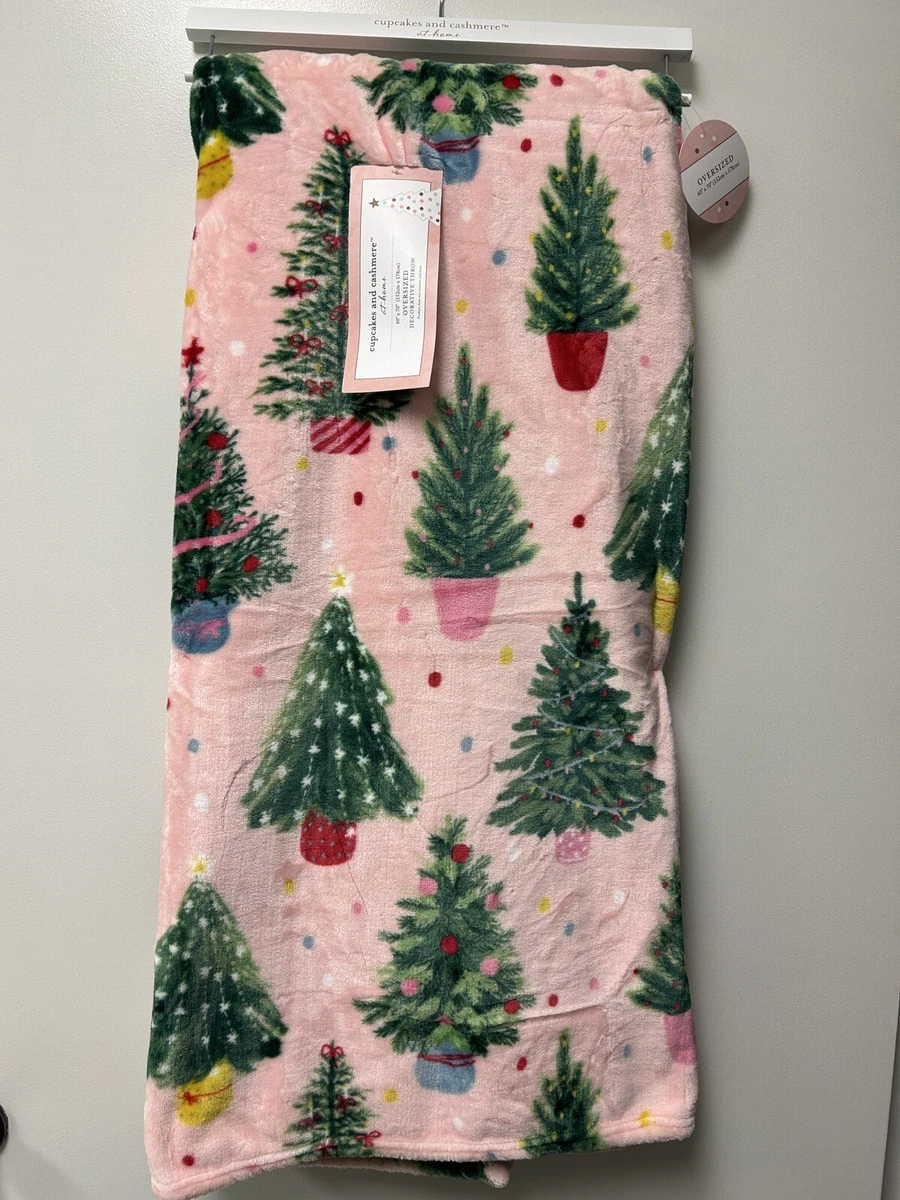 Cupcakes Cashmere Christmas Tree Oversized Decorative Throw Blanket. NEW