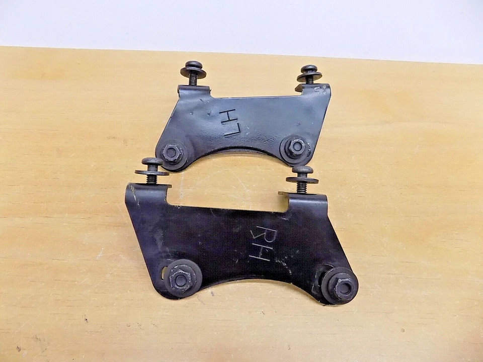 Suporte de grade 1995-1997 Jaguar XJ6 - Imagem 3 de 3