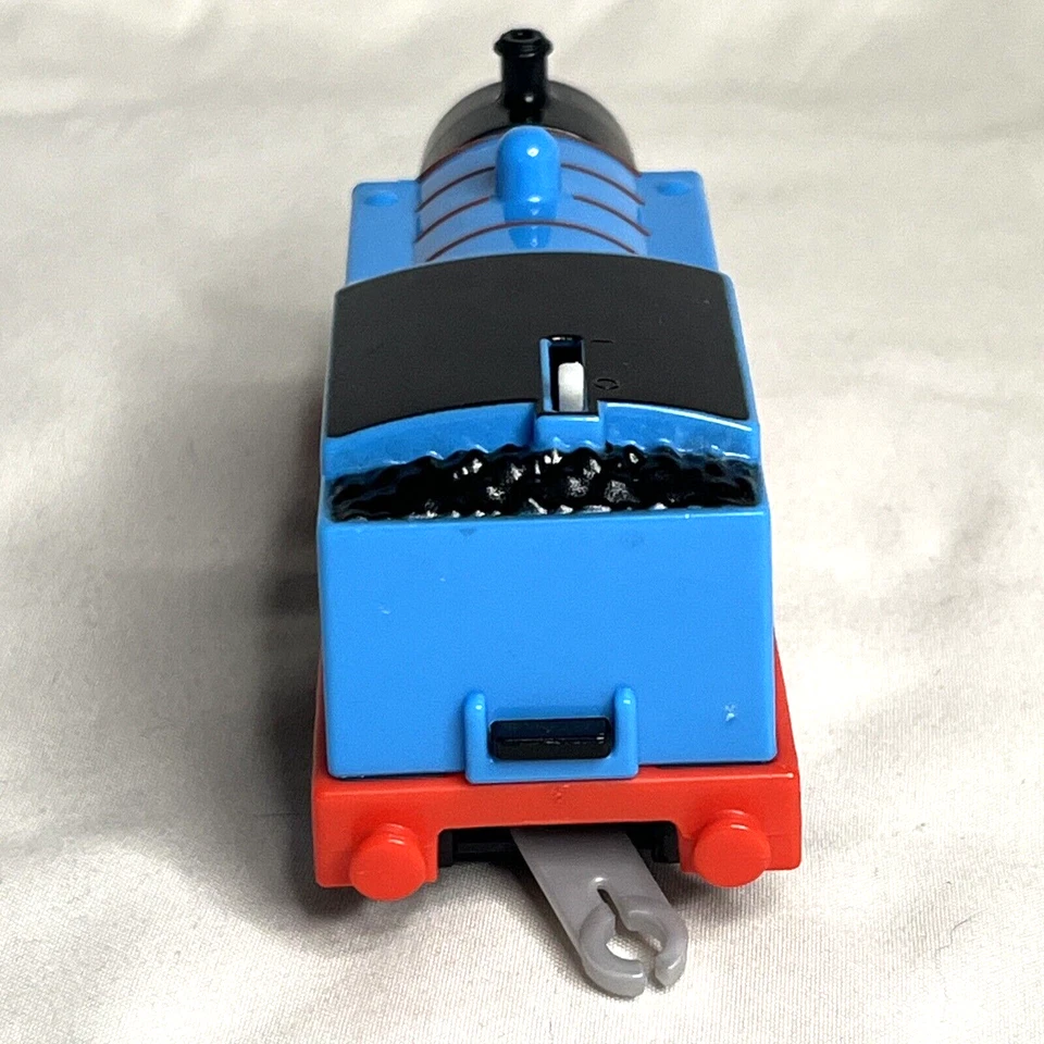 Thomas The Train Locomotive Motorized Dragon Escape Gulane 2013 - Image 3 of 4