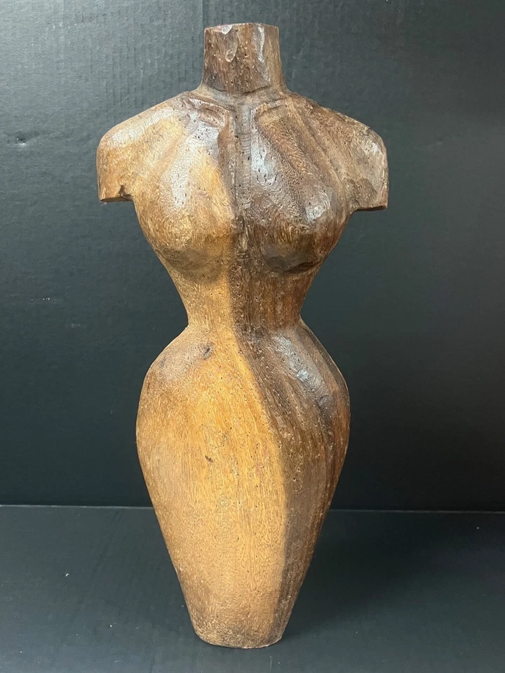 CARVED WOOD PAPER MACHE MOLD/SCULPTURE OF FEMALE MANNEQUIN PLAQUE #T904 - Image 3 of 4